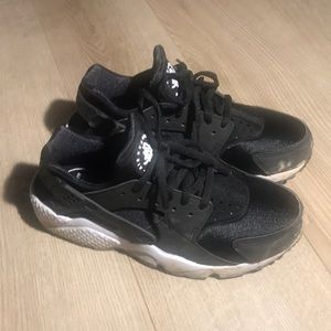 Nike air huarache women US7